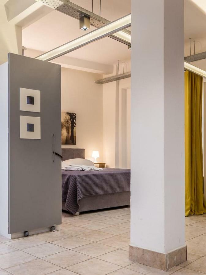 Renovated Loft At The Center Of Monastiraki Apartment Athens Luaran gambar