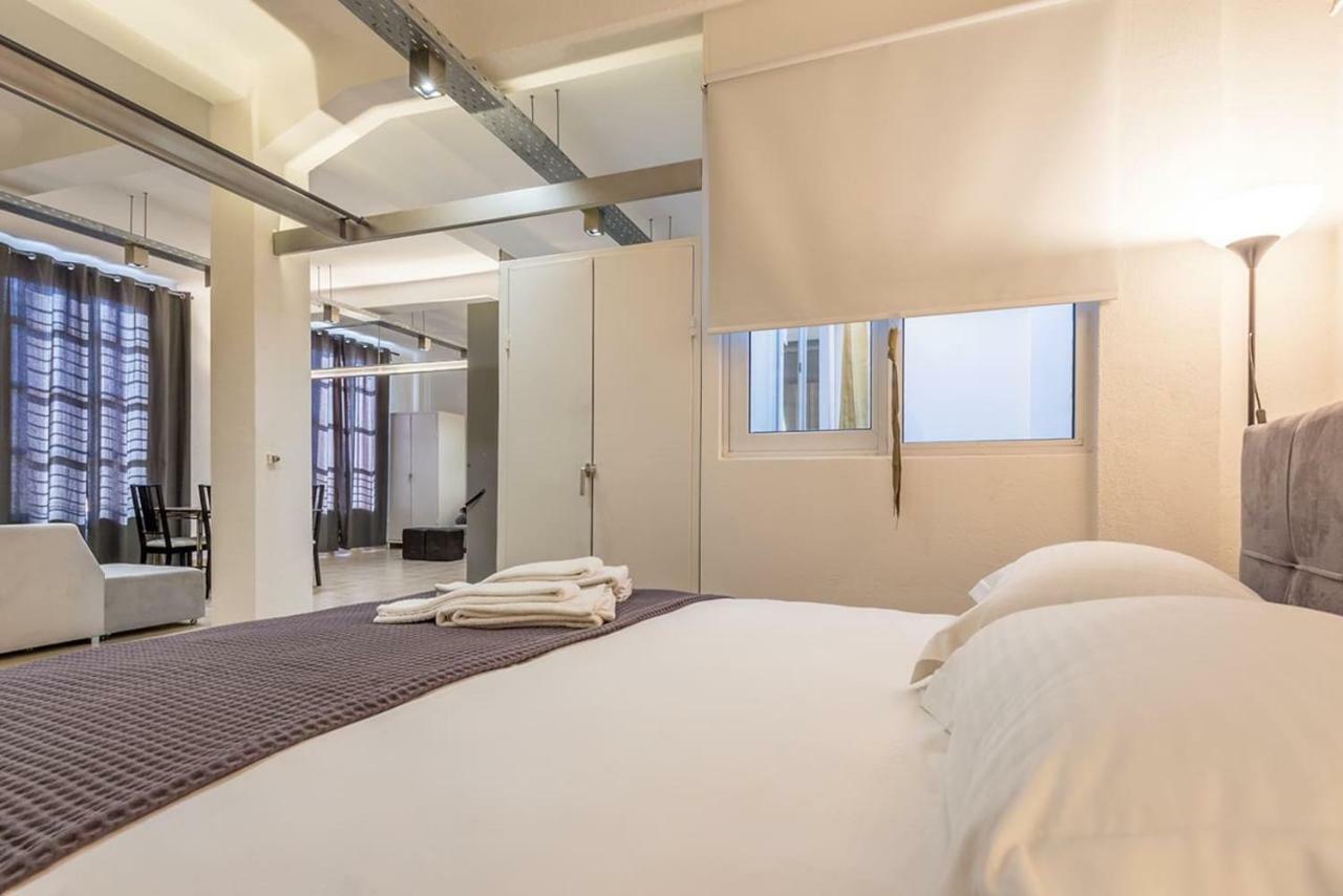 Renovated Loft At The Center Of Monastiraki Apartment Athens Luaran gambar