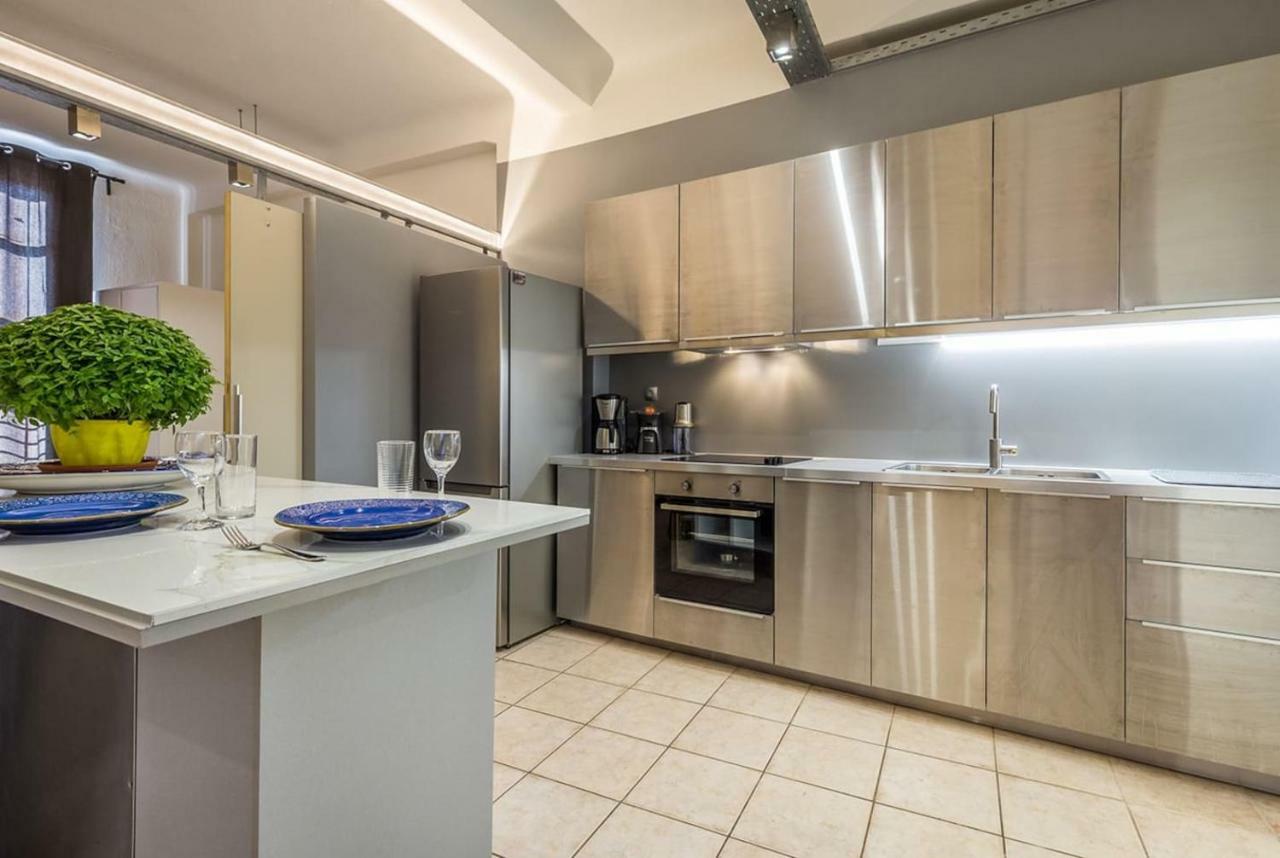 Renovated Loft At The Center Of Monastiraki Apartment Athens Luaran gambar