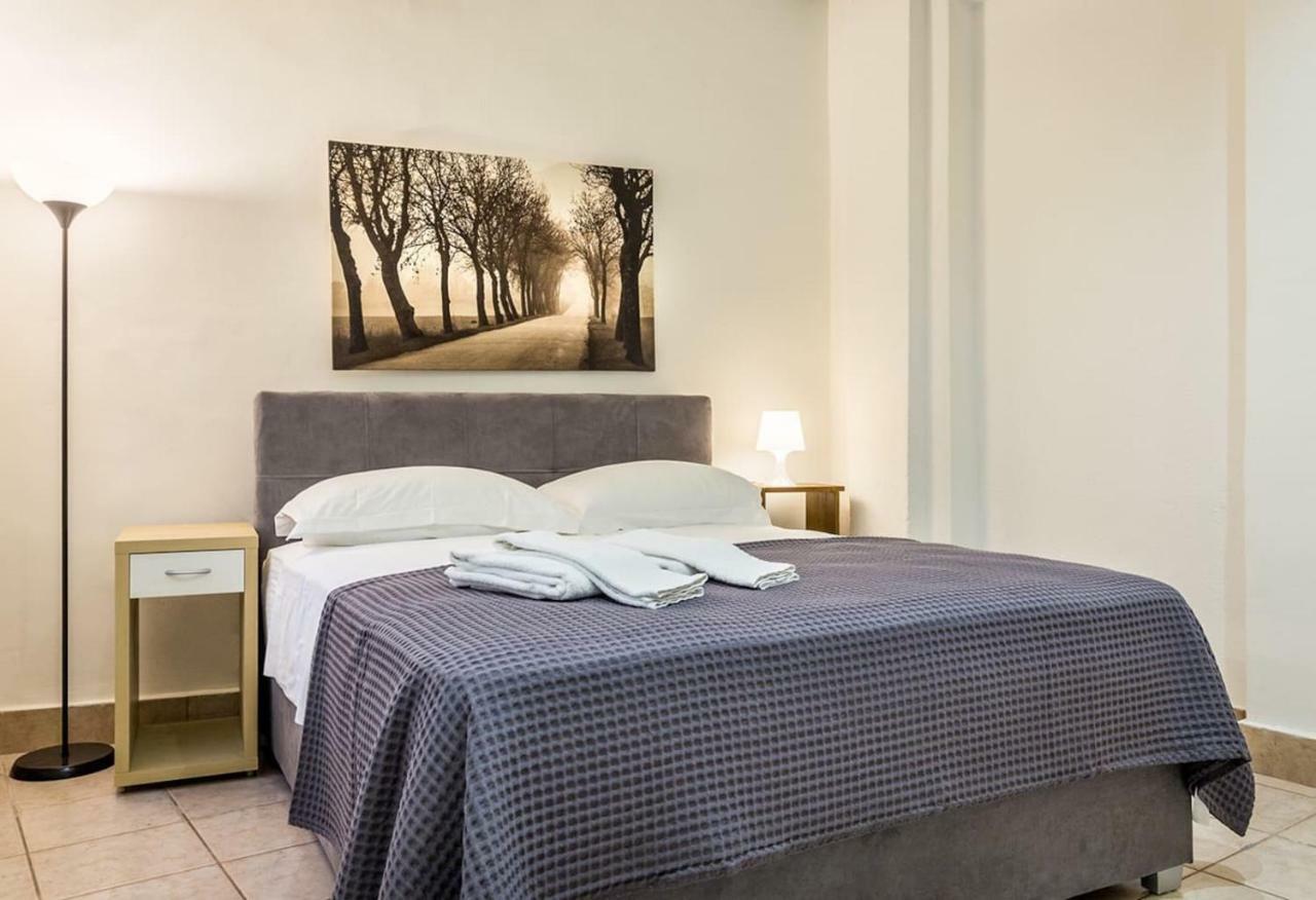 Renovated Loft At The Center Of Monastiraki Apartment Athens Luaran gambar